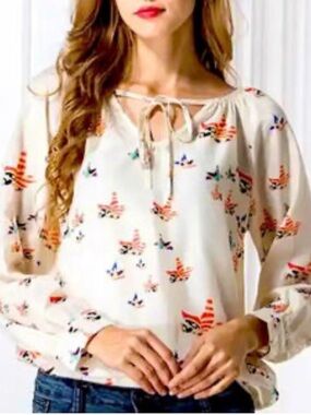 Cest La Vie bird pullover blouse